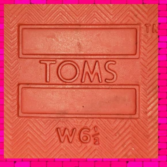 TOMS Hiking Boots - Picture 5 of 6